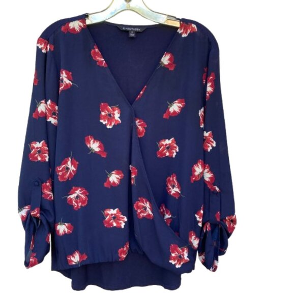 41 Hawthorn Beautiful Navy Surplice Blouse, Professional, Versatile, size Medium - Picture 2 of 5